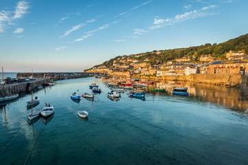 Popular Mousehole is just a ten minute drive away.