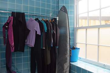 There is plenty of space for wetsuits (and surfboards!) in the wet-room.