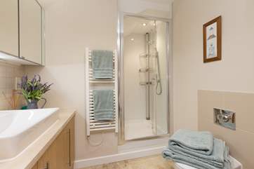 This is the en suite shower-room for the master bedroom.