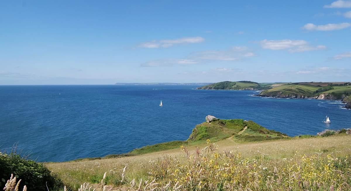 This is the amazing panoramic view to the west along the coast from the top of the hill next to the car park above Polruan.