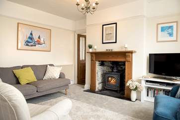 The wood-burner makes this an ideal retreat all year round.