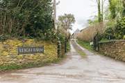 The entrance to Leigh Farm.