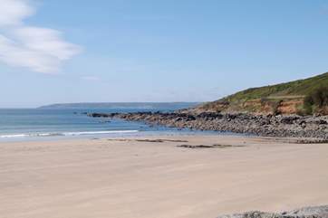 Just a five minute drive away is the unspoilt village of Perranuthnoe, boasting an excellent pub as well as a fabulous sandy beach at low tide.