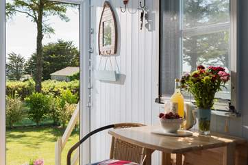 Breakfast inside or out, the choice is yours.