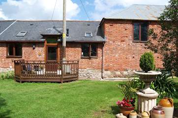 The front of this deceptively spacious and very comfortable cottage.
