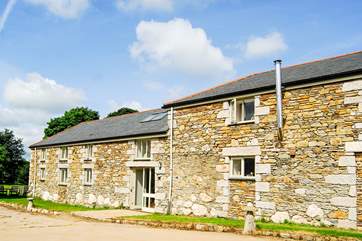Dowstall Barn is a very large property with plenty of space for everyone to spread out and relax.