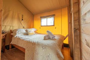 The delightful double bedroom.