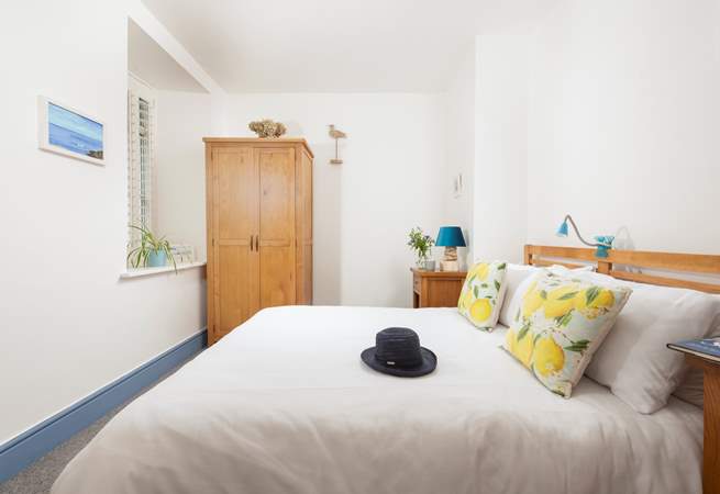 The bedrooms are to the rear of the apartment and light floods in from the large windows. 