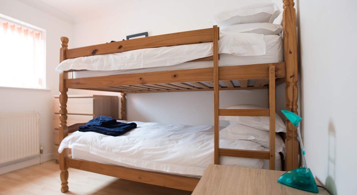 The ground floor bunk-bedroom.