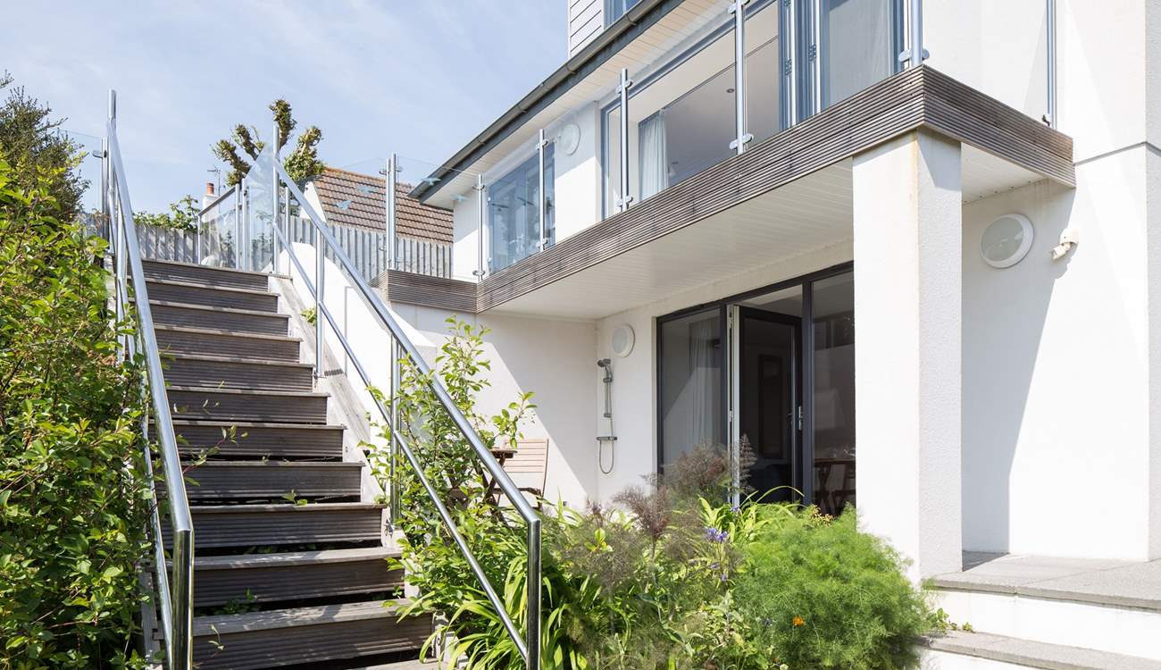 Steps leading to the first floor decked-area.