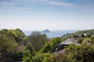 What a spectacular view out to the Mewstone.