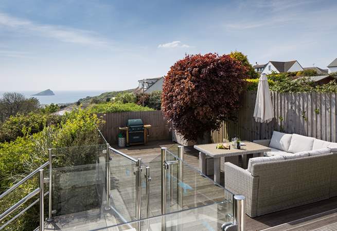 Welcome to Mewstone View!
What a fabulous view from the decked patio, straight out to sea.