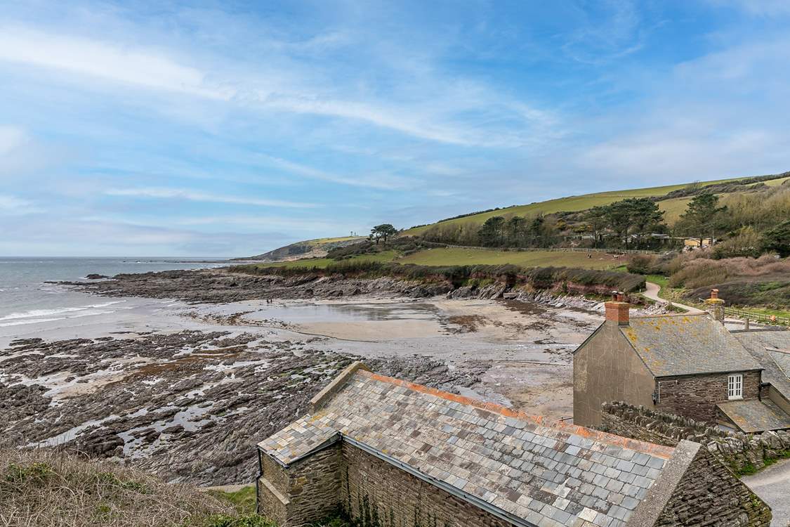 Wembury beach is a short stroll from the property, and what a treat is in store when you get there. A really family friendly, sandy beach.
