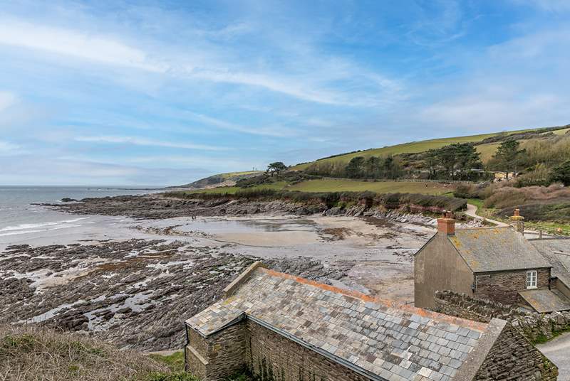Wembury beach is a short stroll from the property, and what a treat is in store when you get there. A really family friendly, sandy beach.