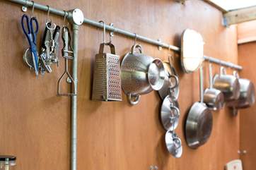 There is an inventory of utensils, pots and pans that will not leave you needing to bring anything.