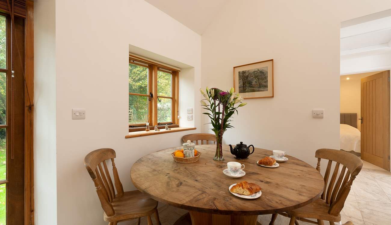 Enjoy holiday meals.