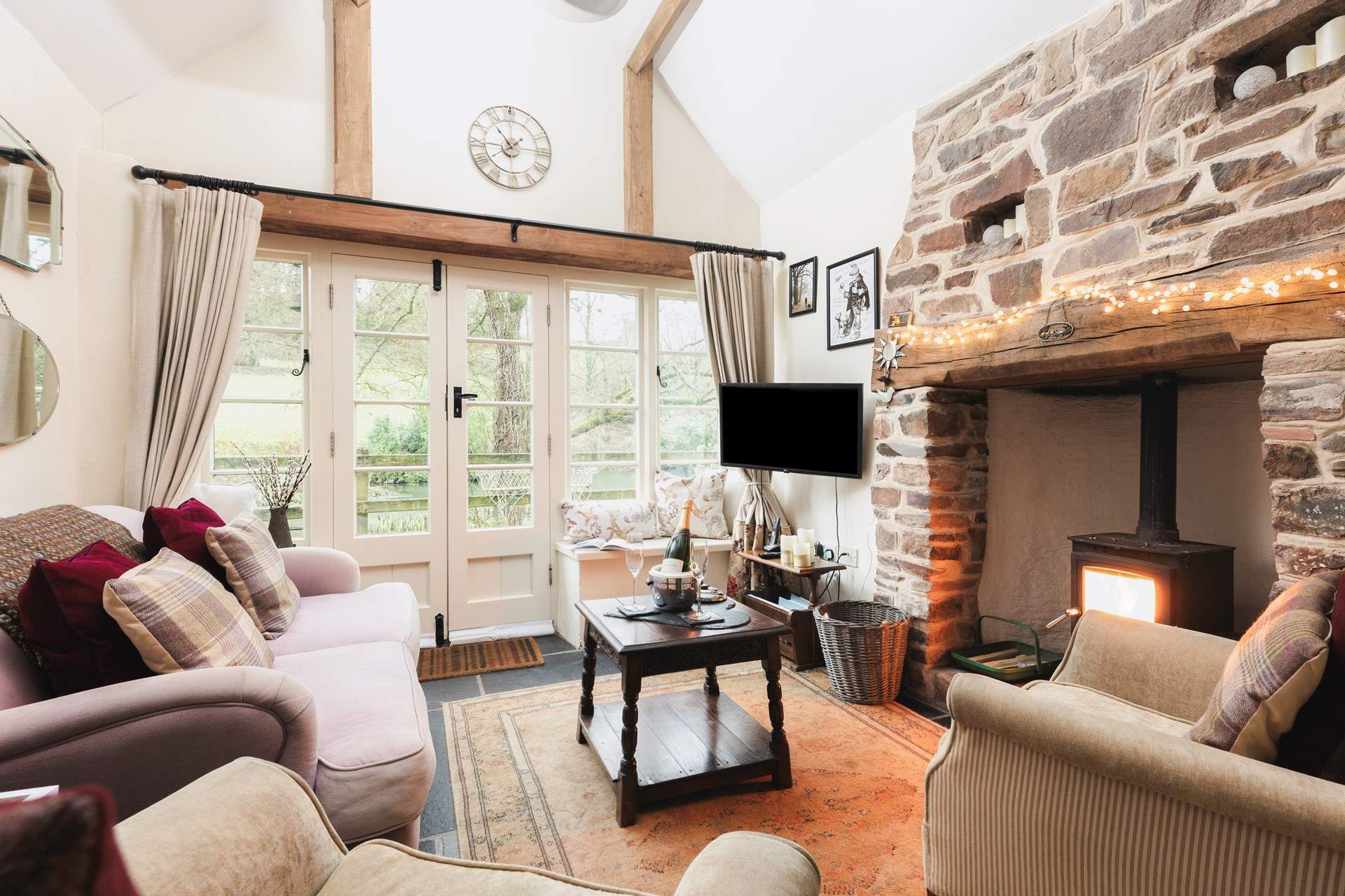 The cottage is so snug and cosy. A lovely welcoming feel the moment you step inside.
