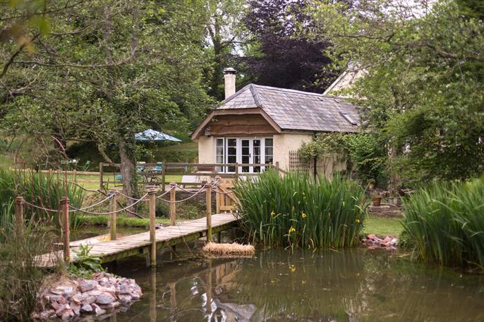 Dieppy Farm Cottage is a 1 bedroom, dog friendly holiday cottage near Dulverton, Somerset.