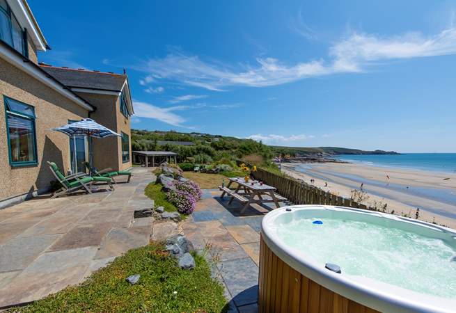 Splendid views from the hot tub.