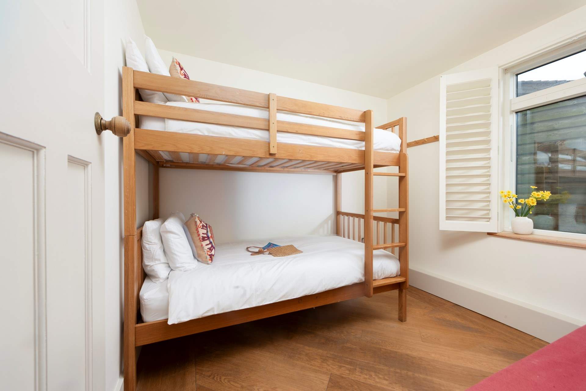 Sweet bedroom 2 with cosy bunk beds. 
