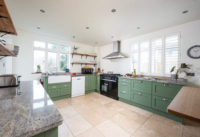 A kitchen so very well-equipped for any aspiring chef.
