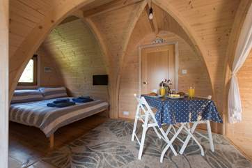 Plenty of space for you to have a leisurely breakfast before heading off to explore the gorgeous surrounding area.