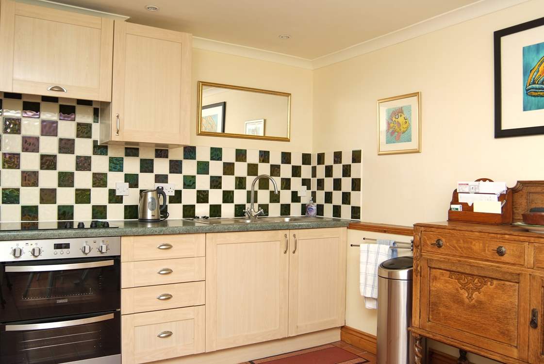 The kitchen-area.
