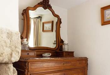 Beautiful furniture throughout.