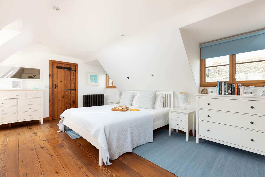 The main bedroom has an en suite shower-room.