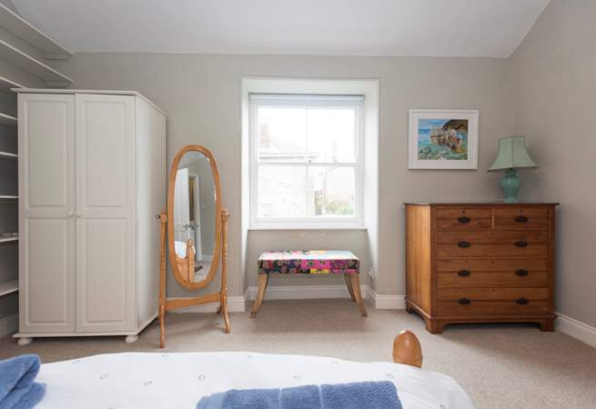 The double bedroom, spacious and light.