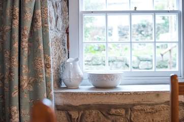 Lovely touches throughout.