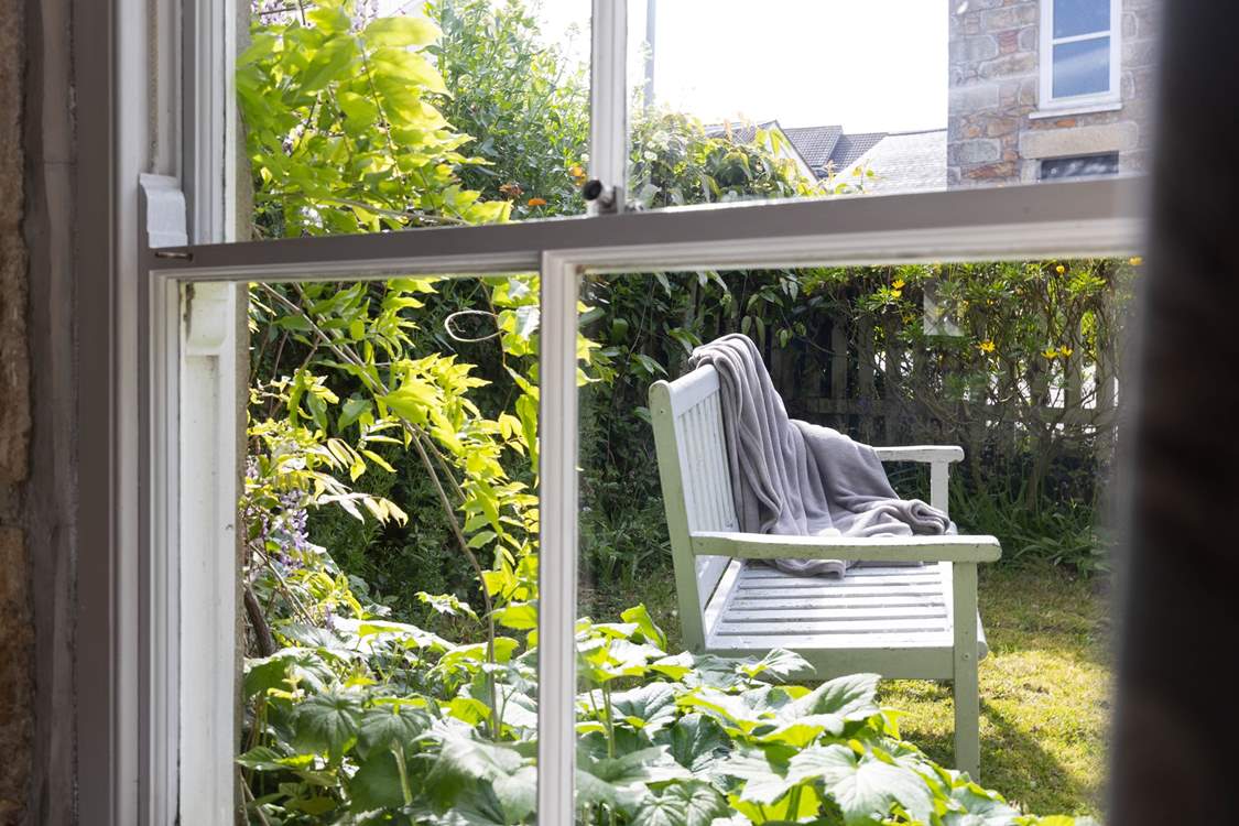 This traditional cottage is set in a peaceful village with a shop and local pubs serving excellent food and is still so close to the sea.