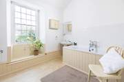 The elegant family bathroom.