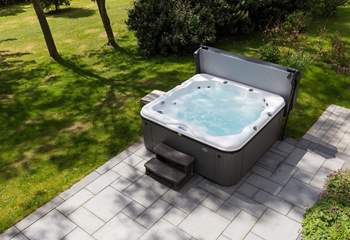 Your own private hot tub out on the terrace.