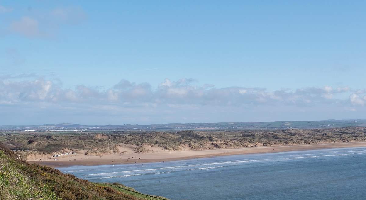 North Devon's beaches are as good as any in Cornwall for surfing! Endless stretches of golden sand and rolling waves. This is Saunton Sands.