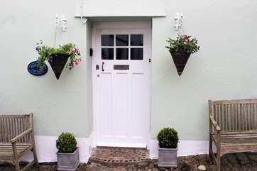 A warm welcome awaits you from the minute you arrive at Poachers Cottage.