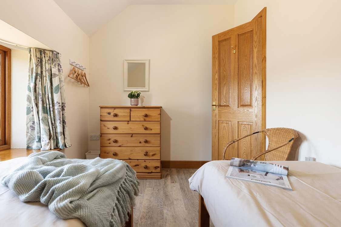 Plenty of space for your holiday clothes.