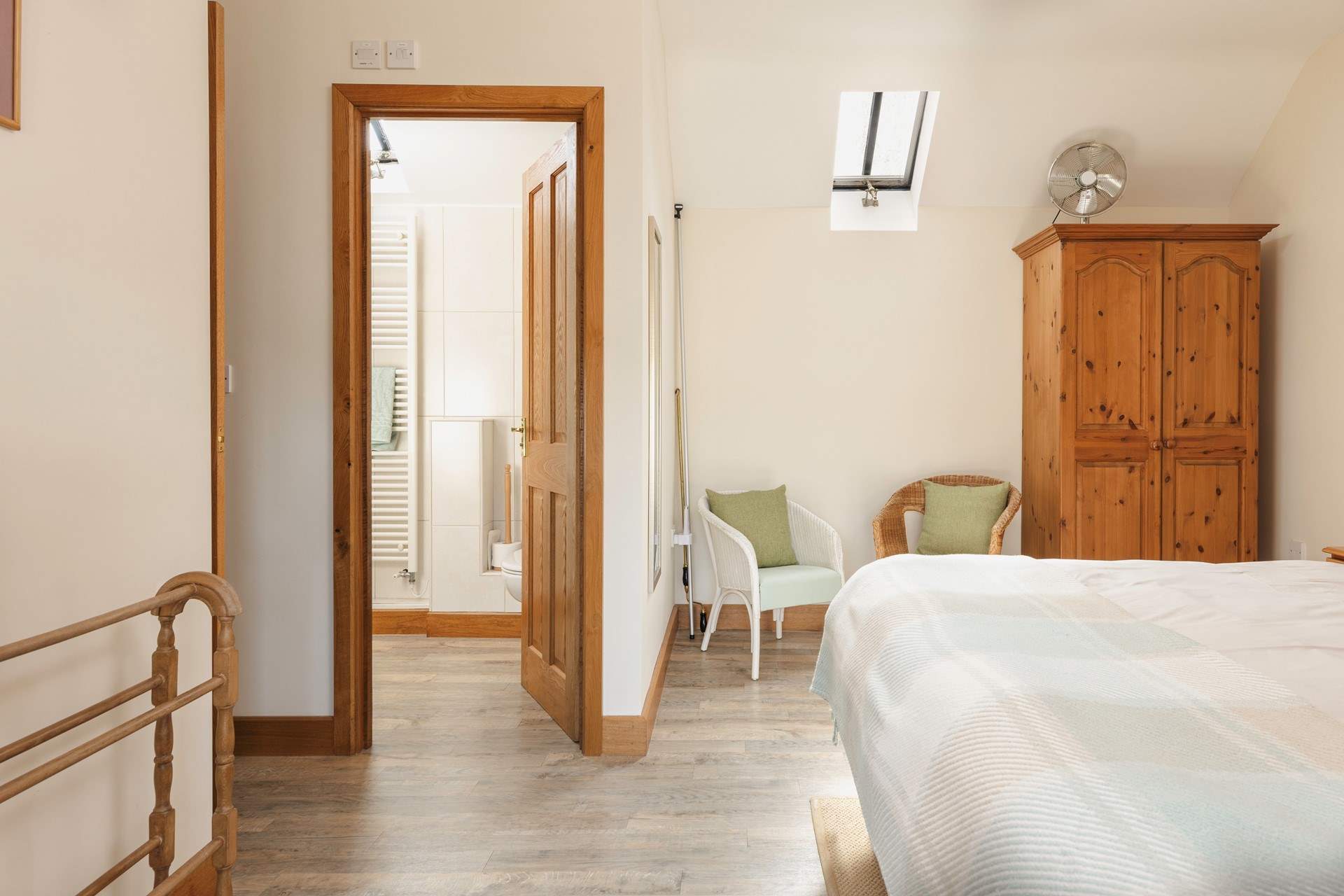 Peeking through to the en-suite shower room.