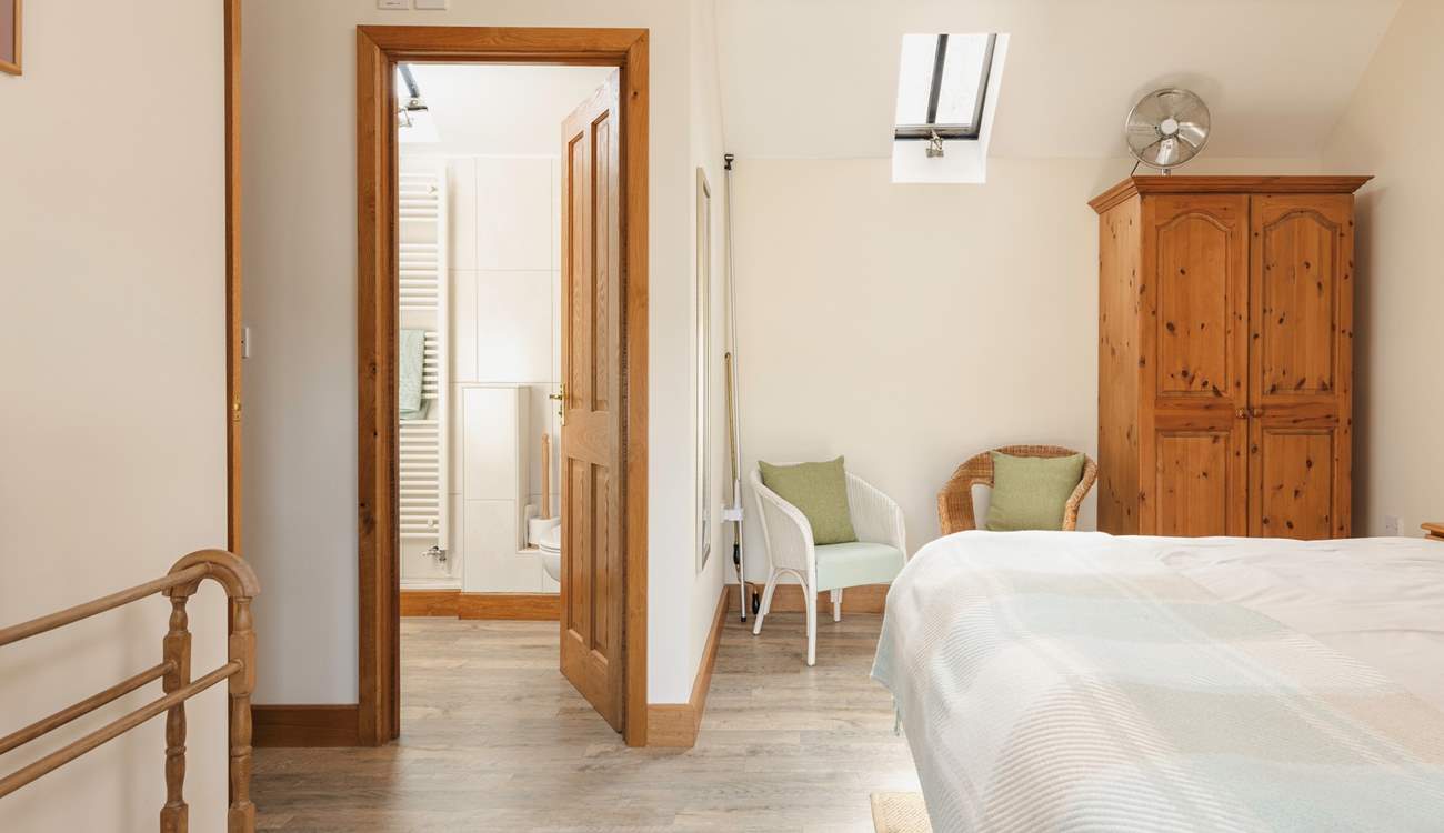 Peeking through to the en-suite shower room.