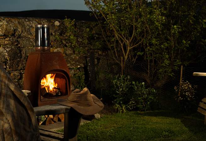 And in the evening, light the wood-burner for the most romantic of settings. 