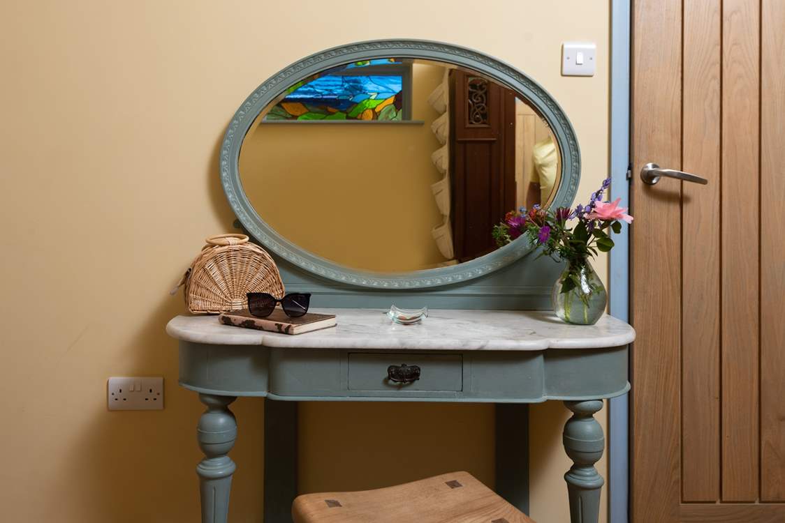 The perfect little spot to get ready.