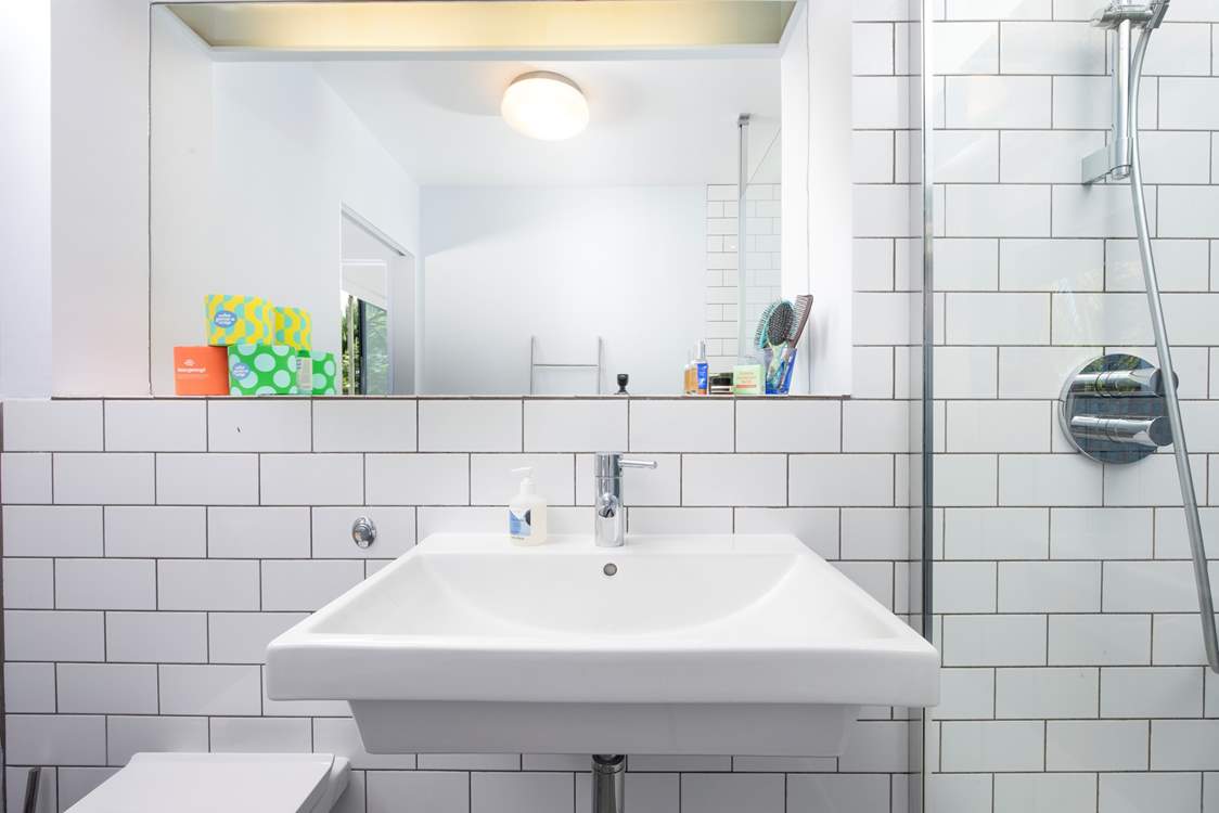 Mears Cottage boasts high quality fixtures and fittings.