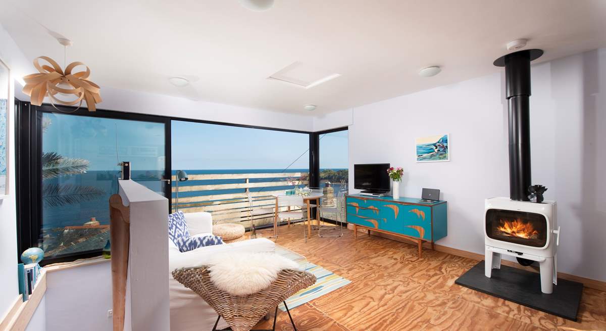 Gorgeous, contemporary furnishings await.