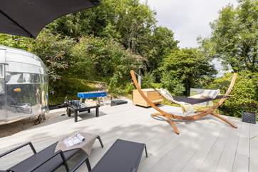 Snoozing the day away in the fabulous hammock sounds just the ticket.
