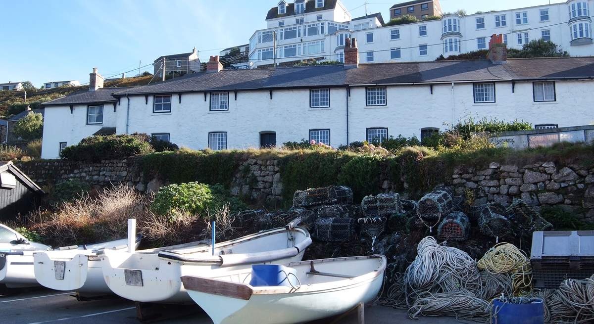 Albatross is the cottage in the centre of the picture, with the front door.