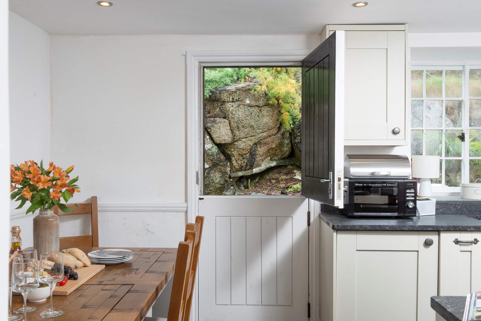 Open the stable-door, let the sea air in.