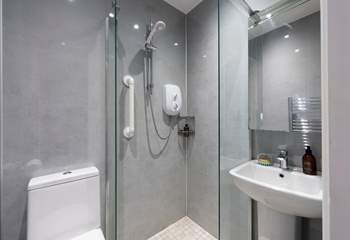 The very modern shower-room.