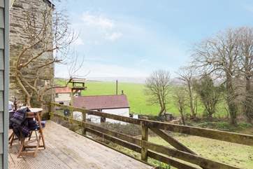 Views in both directions across the countryside.