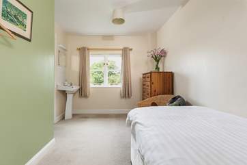 Dragonfly on the first floor, with a wash-basin in the room and also an en suite shower-room.