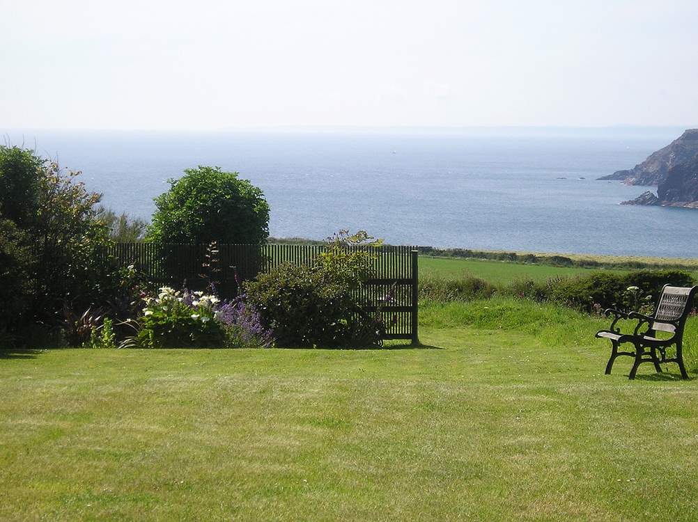 Frog Rock Cottage has its own private garden.